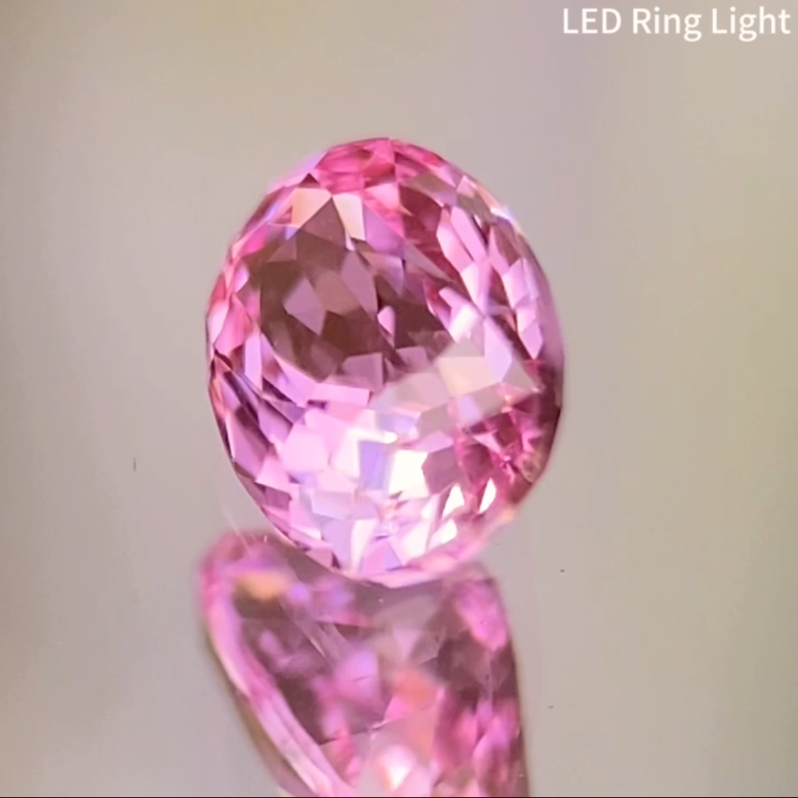 Un-Heat Padparadscha Sapphire 0.508ct / Tanzania