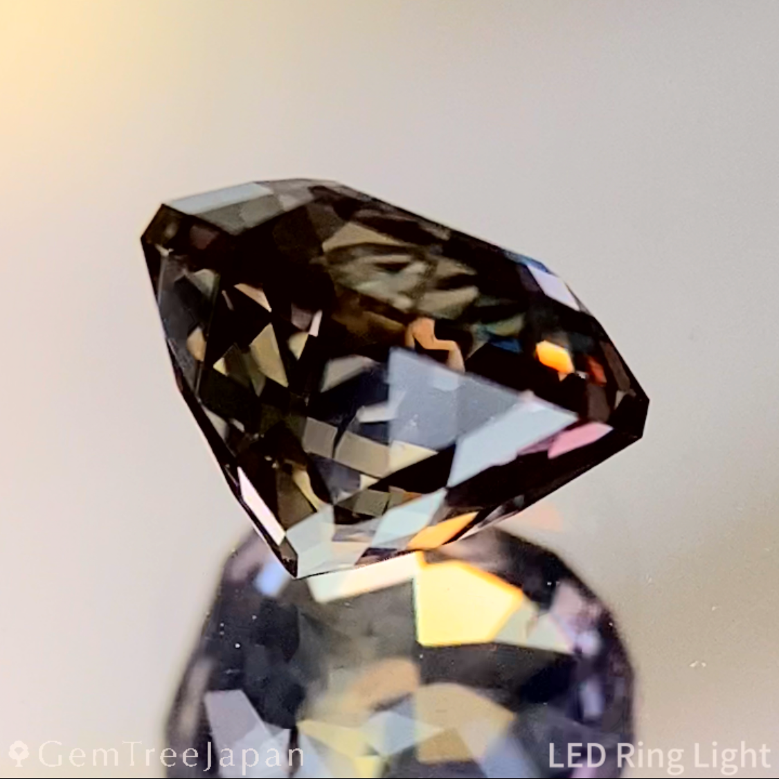 Un-Heat Color Change Sapphire 1.25ct / Tanzania