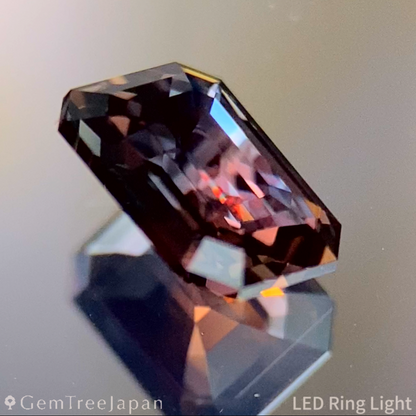 Un-Heat Color Change Sapphire 1.12ct / Tanzania