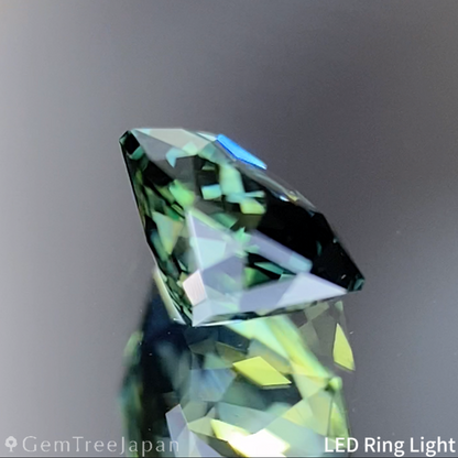 Bluish Green Sapphire 0.60ct / Nigeria