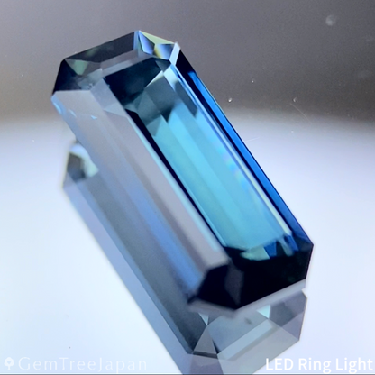 Deep Indigo Blue Sapphire 1.04ct / Nigeria