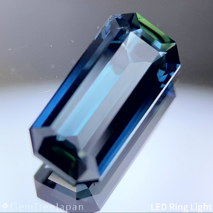 Deep Indigo Blue Sapphire 1.04ct / Nigeria
