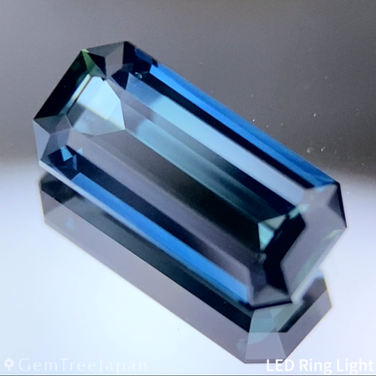Deep Indigo Blue Sapphire 1.04ct / Nigeria