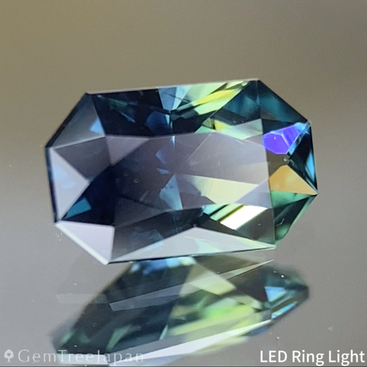 Parti-Color Sapphire 0.46ct / Nigeria