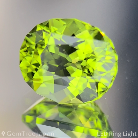 Peridot 1.62ct / Vietnam