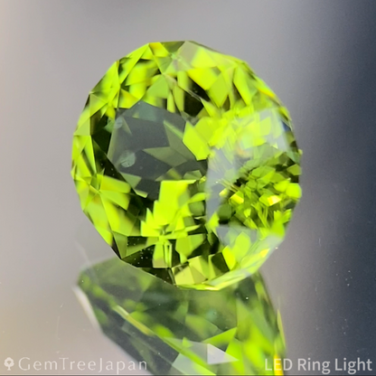 Peridot 1.62ct / Vietnam