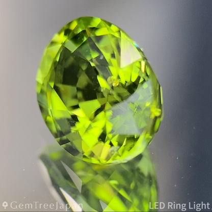 Peridot 2.132ct / Vietnam