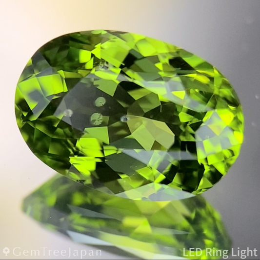 Peridot 3.174ct / Vietnam