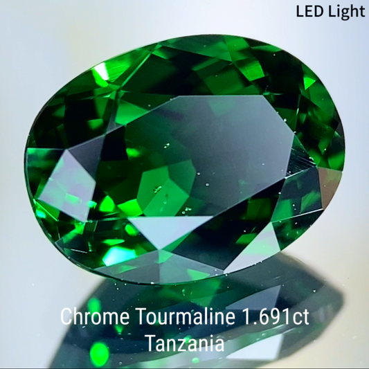 Chrome Tourmaline 1.691ct / Tanzania