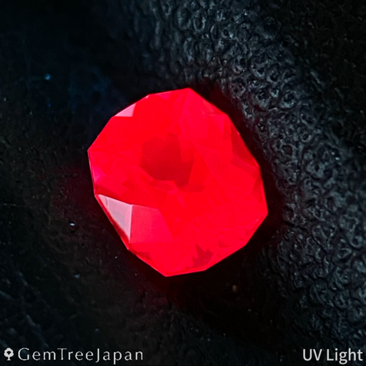 【Trial Price】Orangy Pink Spinel 0.345ct / Myanmar (Burma)