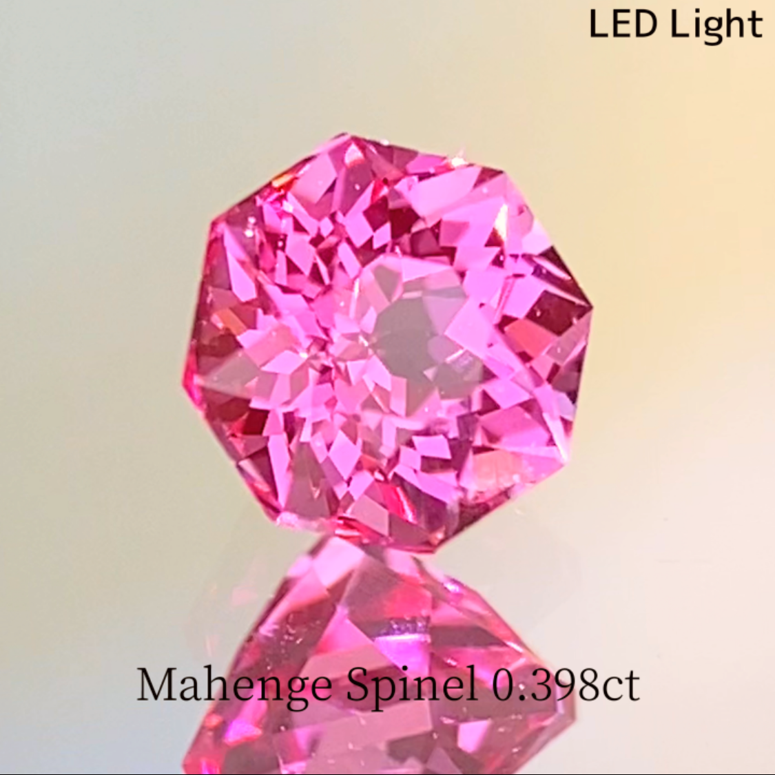 Mahenge Spinel 0.398ct / Tanzania