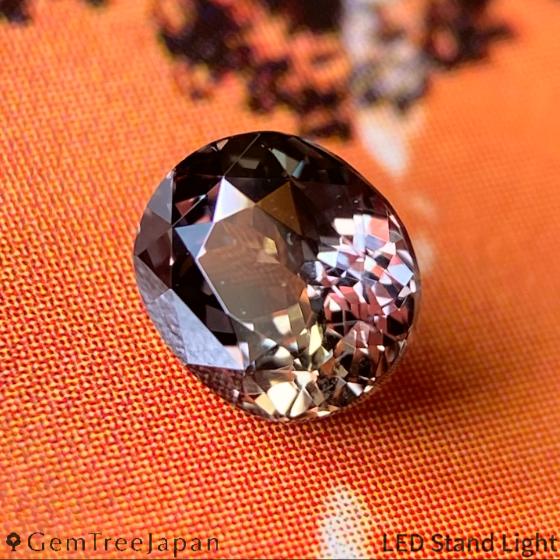 Un-Heat Color-Change Sapphire 0.772ct / Tanzania