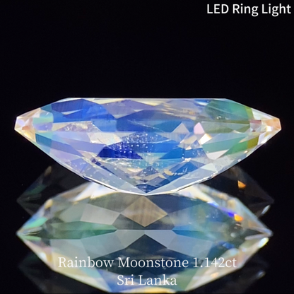 Rainbow MoonStone 1.142ct / Sri Lanka