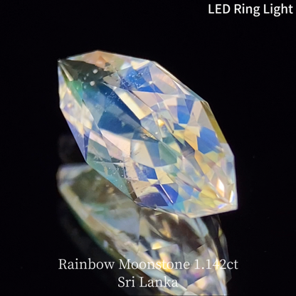 Rainbow MoonStone 1.142ct / Sri Lanka