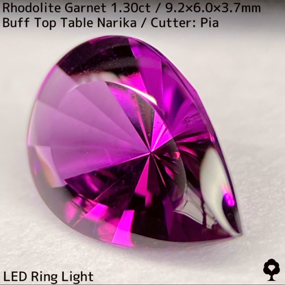 Rhodolite Garnet 1.30ct / Mozambique / Baff top Table Narika