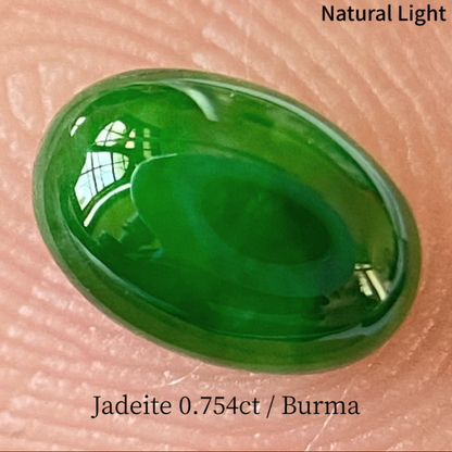 【X'mas Special Price】Jadeite 翡翠 0.754ct / Burma