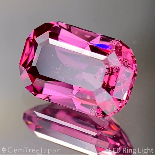 Orangy Pink Spinel 1.387ct / Tanzania