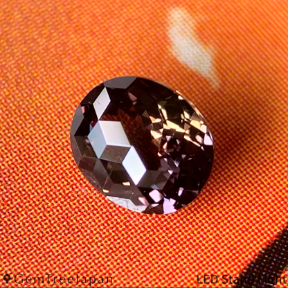 "Cube Cut" Un-Heat Sapphire 0.449ct / Tanzania