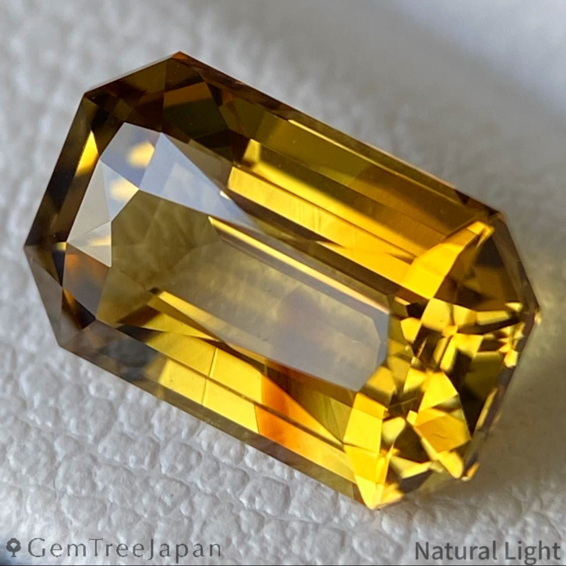 Chrysoberyl 2.394ct / Nigeria