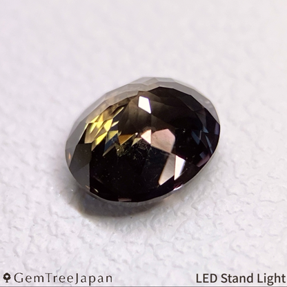 Un-Heat Color-Change Sapphire 0.668ct / Tanzania