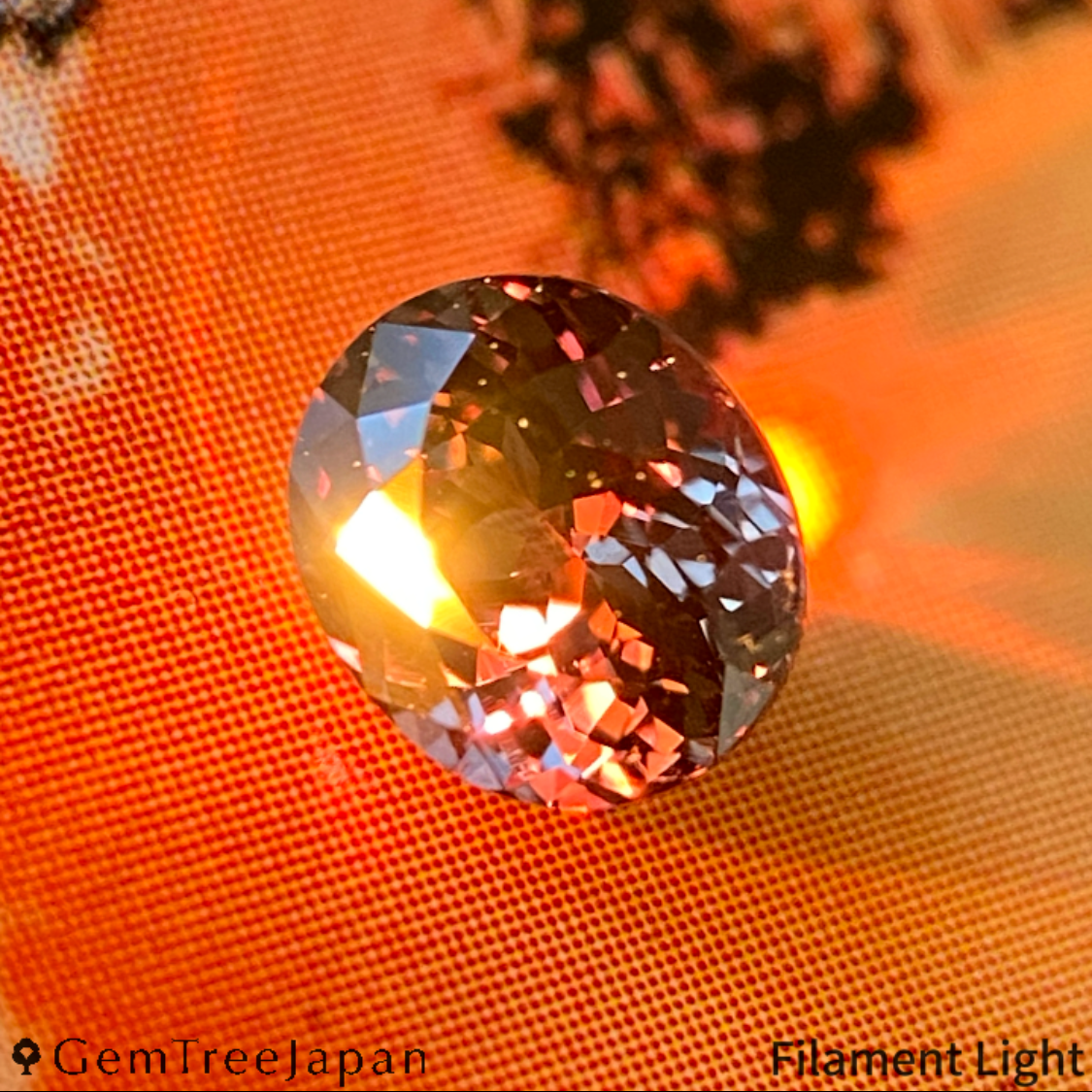 Un-Heat Color-Change Sapphire 0.668ct / Tanzania