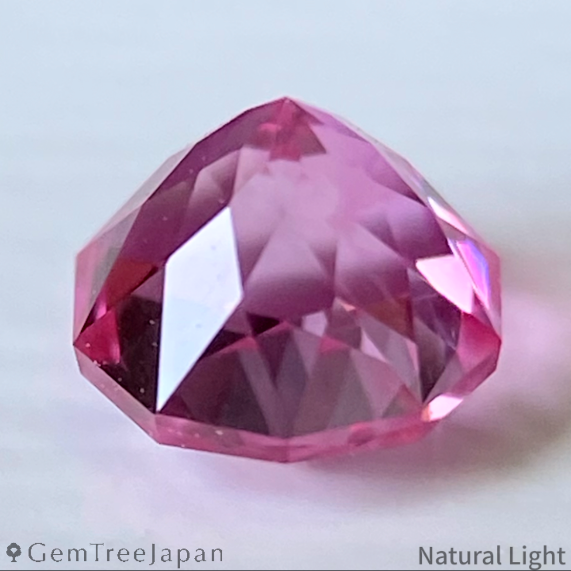 天然バイカラーサファイア0.298ct【マダガスカル】☆妖艶な赤紫
