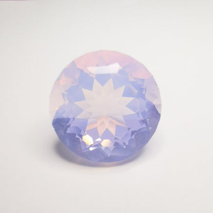 Milky Amethyst 36.028ct / Icositetragon