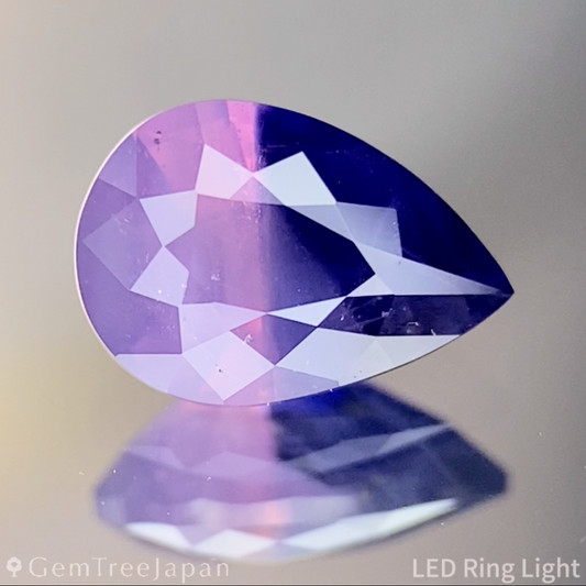 Un-Heat Parti-Color Sapphire 0.966ct / Vietnam