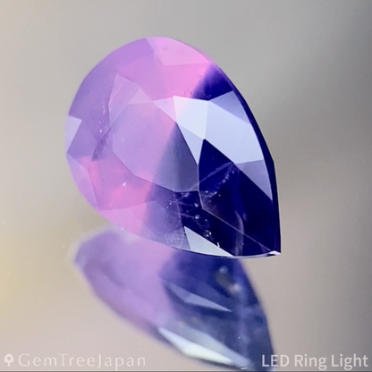 Un-Heat Parti-Color Sapphire 0.966ct / Vietnam