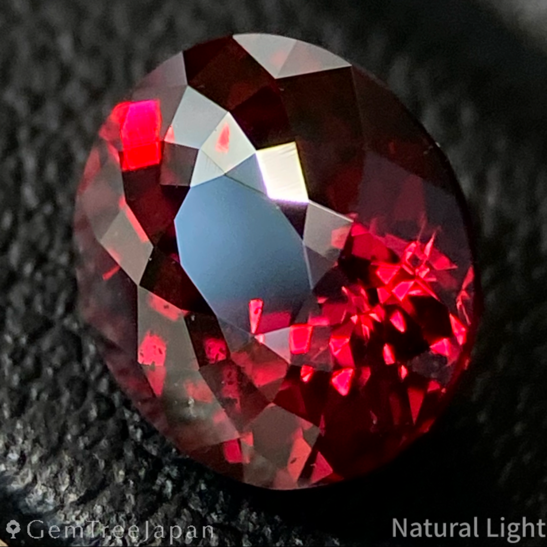 "Super Gira" Almandine Garnet 2.00ct / Tanzania