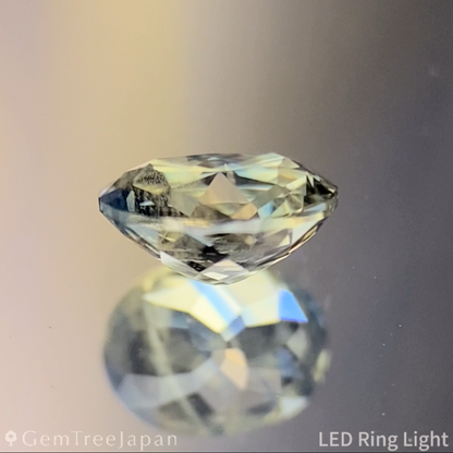 Un-Heat Parti-Color Sapphire 0.490ct / Vietnam