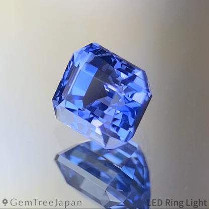 Cornflower Blue Sapphire 0.887ct / Burma