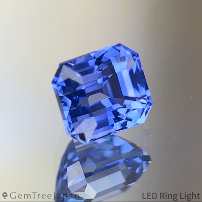 Cornflower Blue Sapphire 0.887ct / Burma