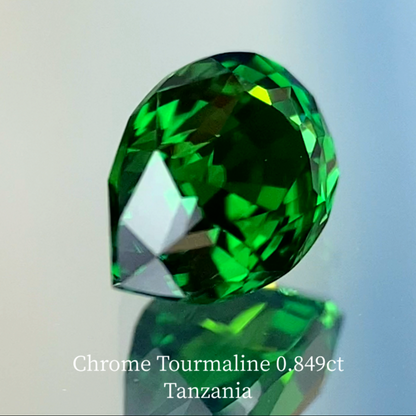 Chrome Tourmaline 0.849ct / Tanzania 