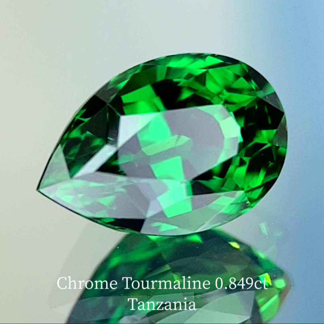 Chrome Tourmaline 0.849ct / Tanzania 