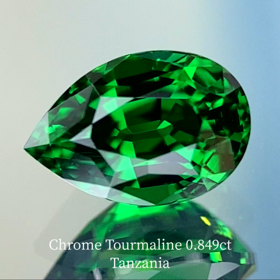 Chrome Tourmaline 0.849ct / Tanzania 