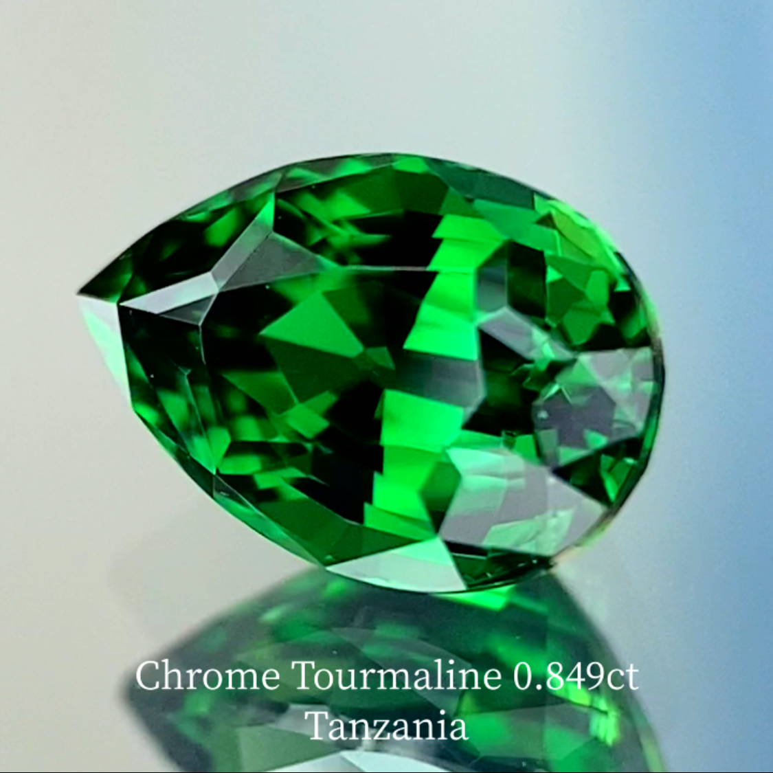 Chrome Tourmaline 0.849ct / Tanzania 