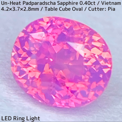 Un-Heat Padparadscha Sapphire 0.40ct / Vietnam