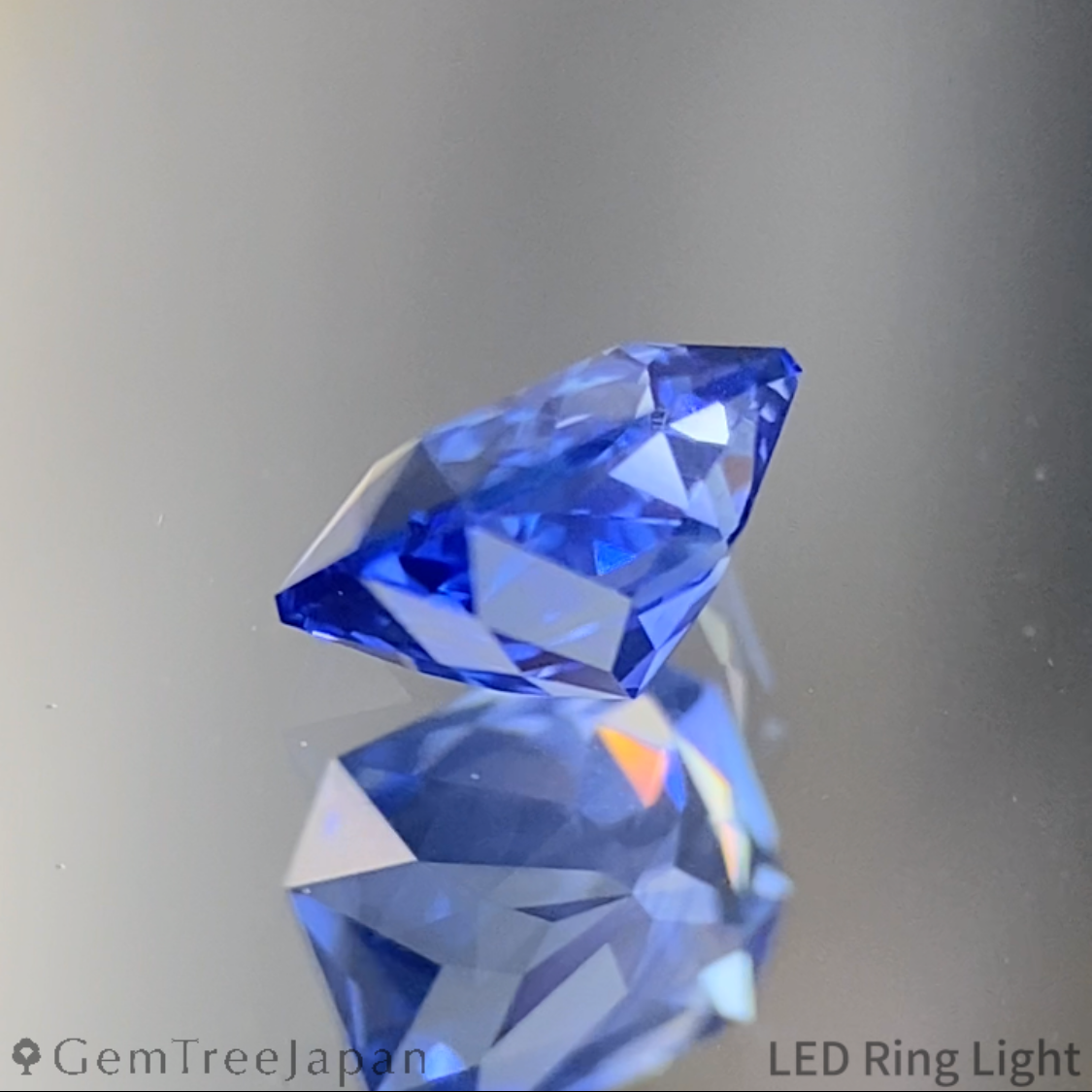 Cornflower Blue Sapphire 0.429ct / Burma