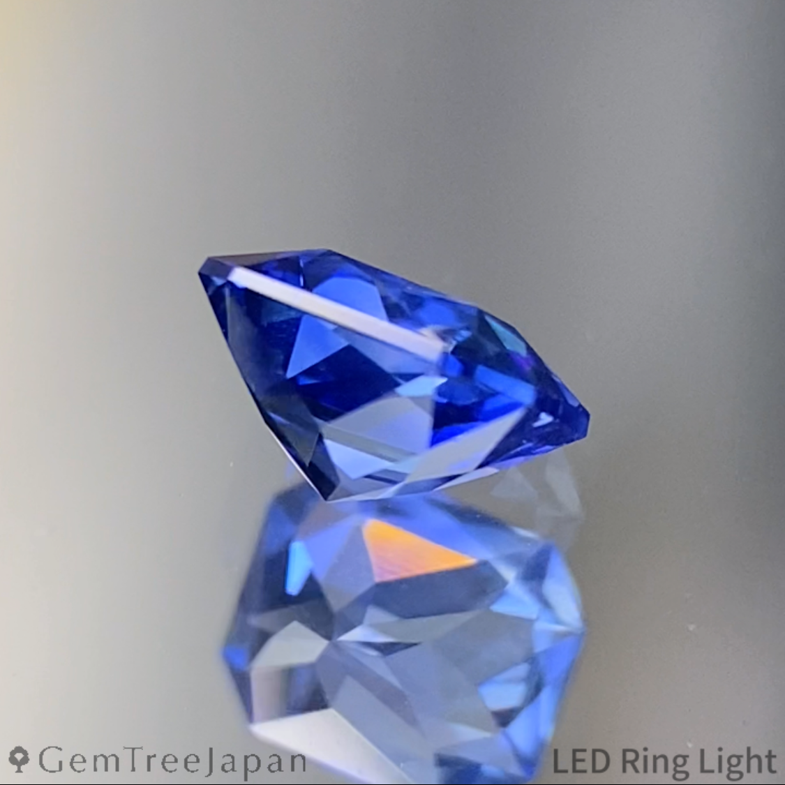 Cornflower Blue Sapphire 0.429ct / Burma