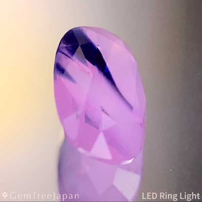 Un-Heat Parti-Color Sapphire 1.006ct / Vietnam