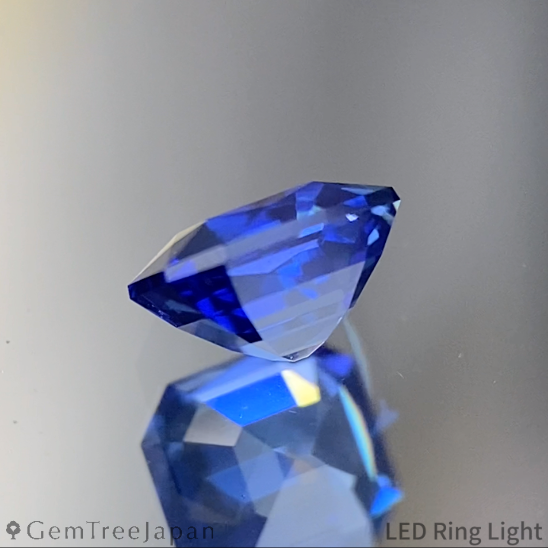 Cornflower Blue Sapphire 0.477ct / Burma