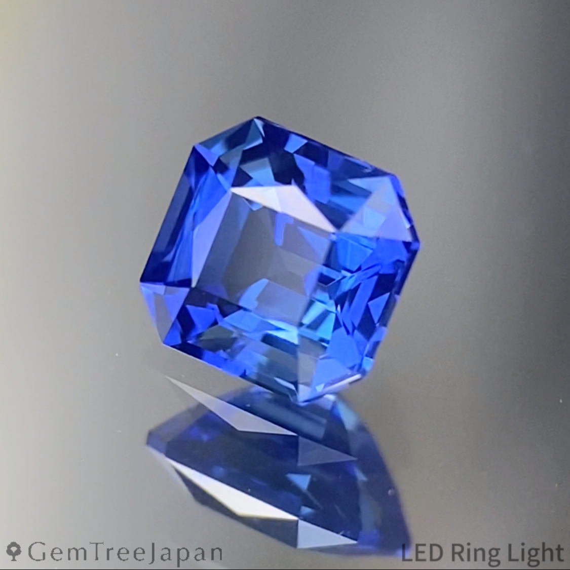 Cornflower Blue Sapphire 0.477ct / Burma