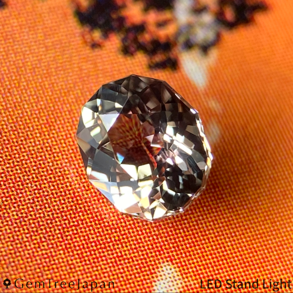 Un-Heat Color-Change Sapphire 0.492ct / Tanzania