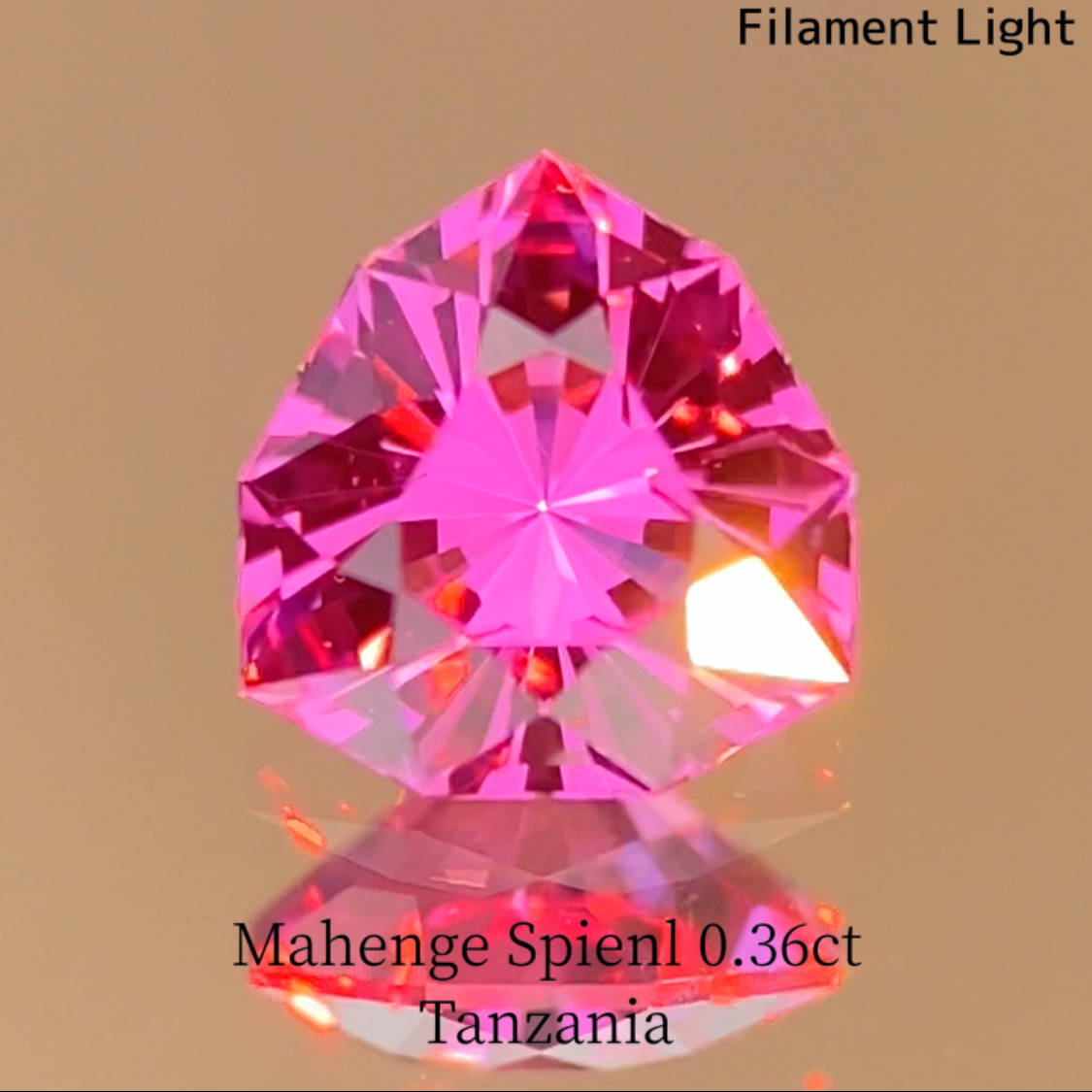 Neon Pink Spinel 0.36ct / Tanzania(Mahenge)