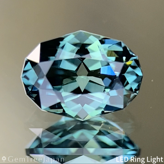Bluish Green Sapphire 0.76ct / Nigeria