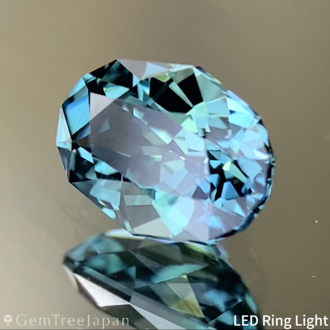 Bluish Green Sapphire 0.762ct / Nigeria