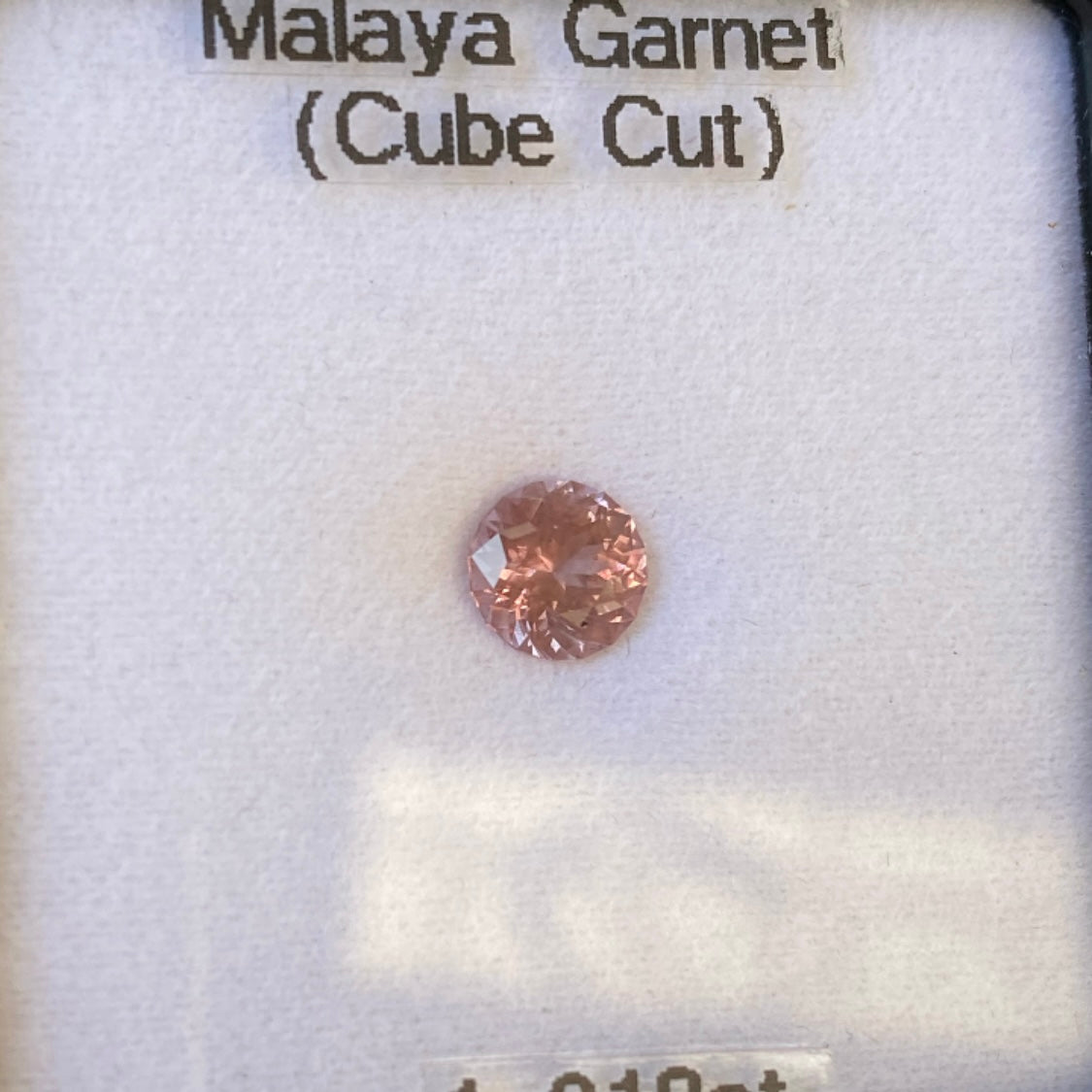 Malaya Garnet 1.218ct