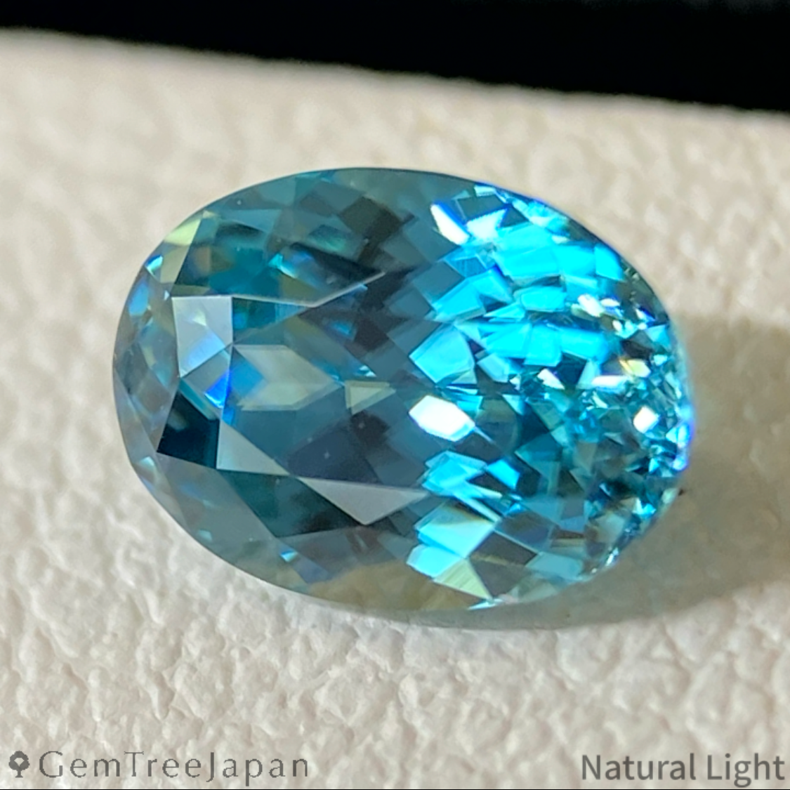 Blue Zircon 1.19ct / Cambodia