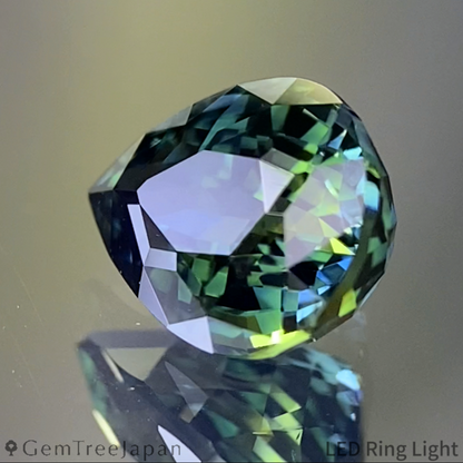 Parti-Color Sapphire 1.683ct / Thailand